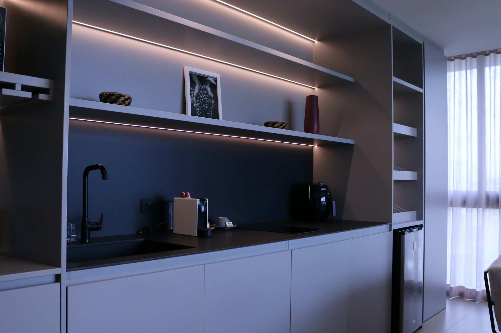 KITCHEN UNITS alternate view