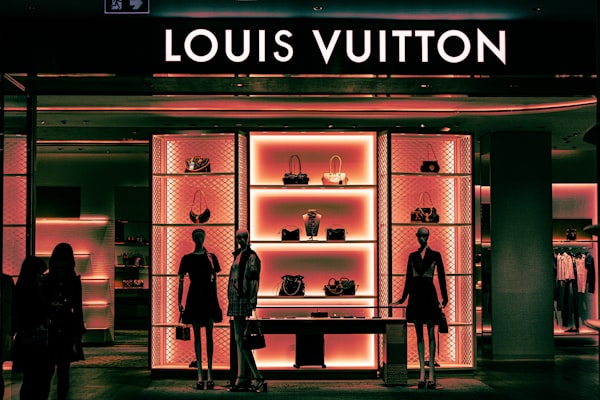 Retail Experiential Screens project 2